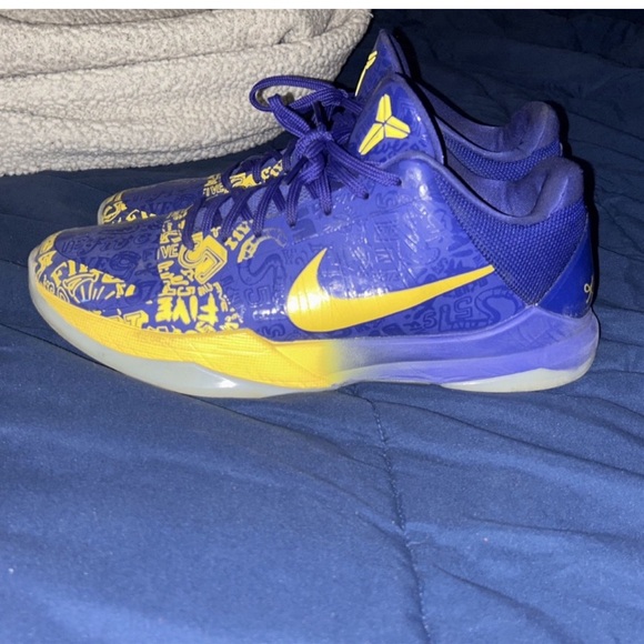 Kobe Protro rings Size